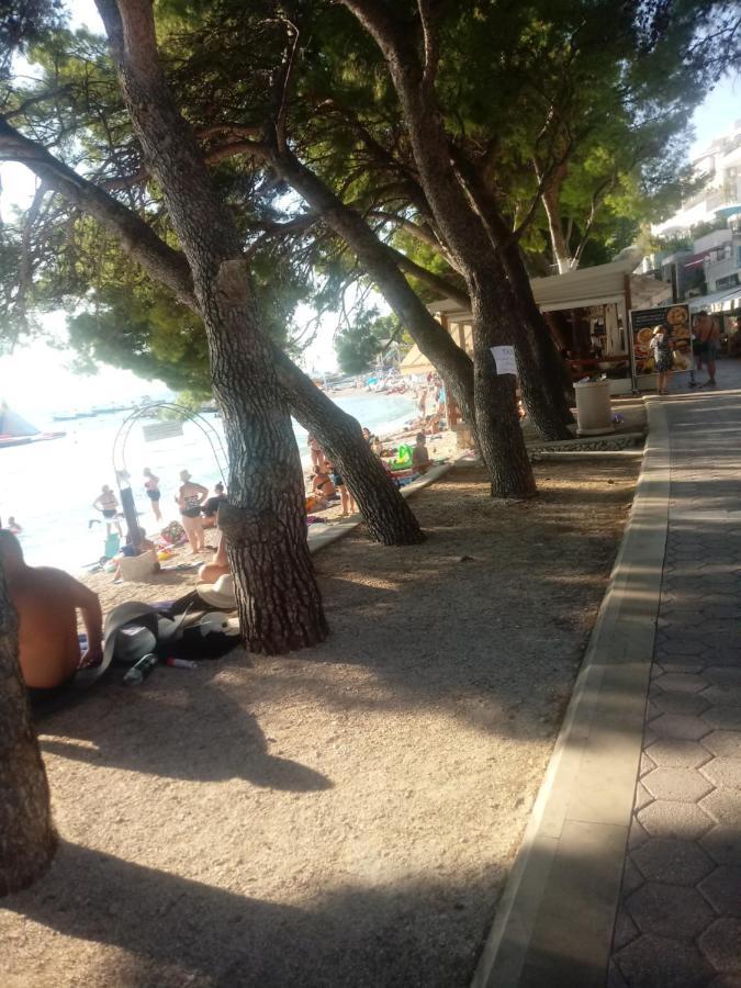 Apartman Laura Galileo Blizu Centra I Plaze Makarska Extérieur photo